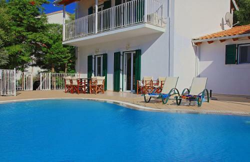 Beach Villa Oneiro