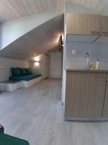 Hostal Isalos