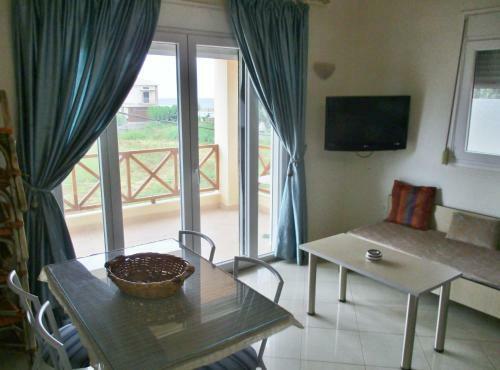 Oktana Apartments