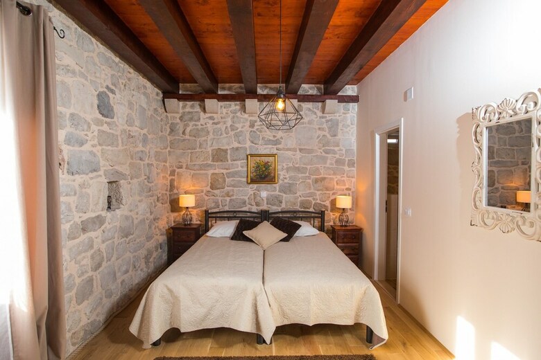 Hedera Estate, Villa Hedera IX