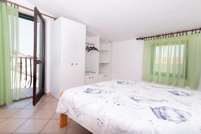 Apartments Din