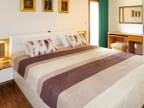 Haus Valek 325s