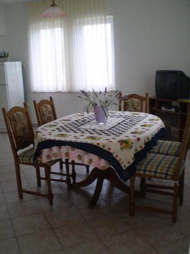 Apartments With A Parking Space Mandre, Pag - 6582