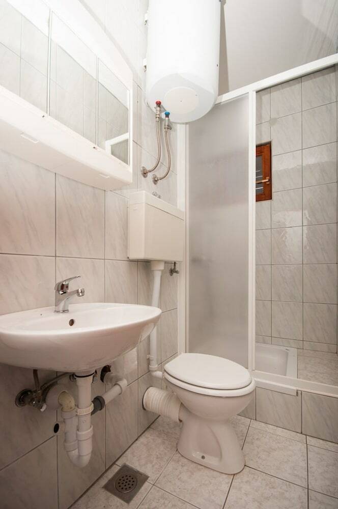 Apartments Josip