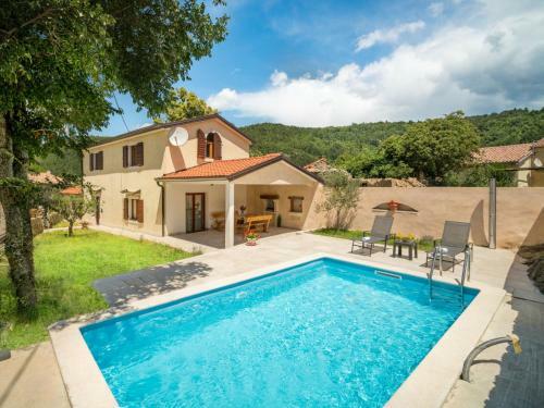Holiday Home Staraj