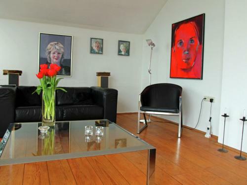 Beautiful Holiday Home In Schermer With Jacuzzi