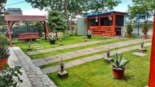 Hostal Casa Bu?cu