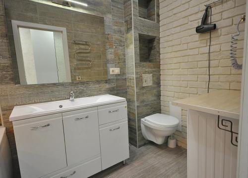 Business Apartment Griboyedova 31