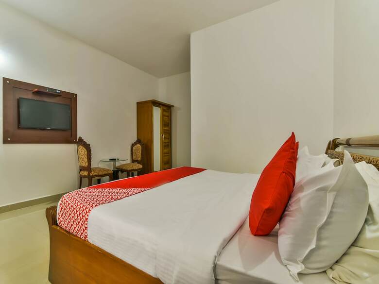 Apartamento Oyo 15487 Ashoka King