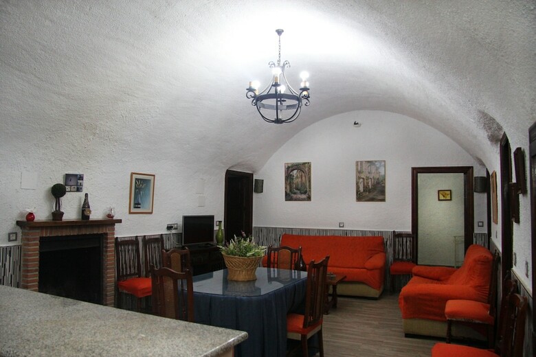 Cueva Ca�ada De Las Piedras