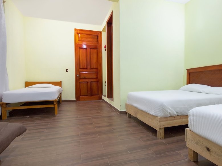 Hotel Los Prismas