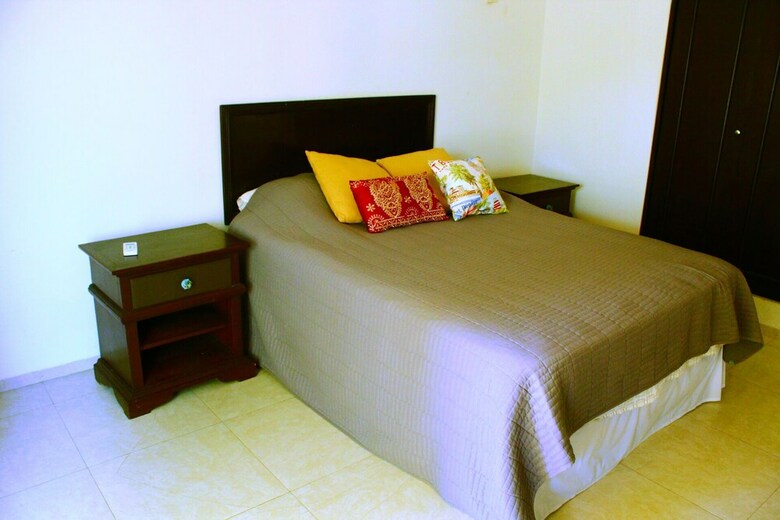 Box Cay Luxury Ocean Front Villa