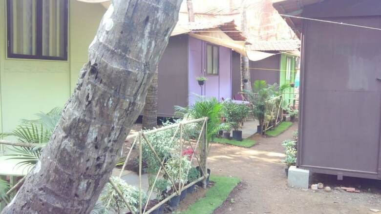 Hotel Saturn Beach Cottage