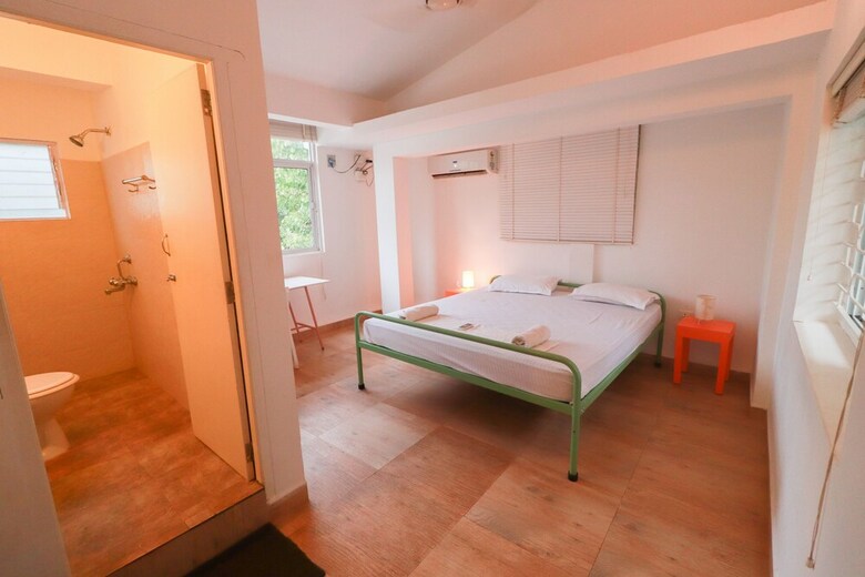Hostal Summer By Thehostelcrowd