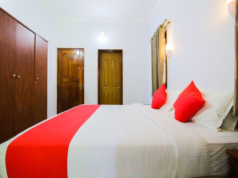 Hotel Oyo 4247 Pande Residency