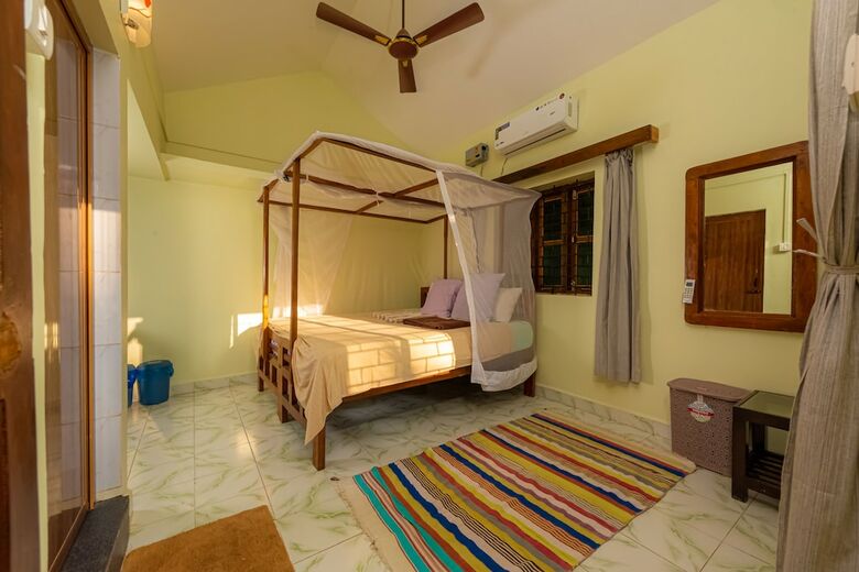 Hotel Simrose Resort