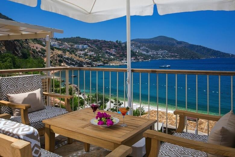 Hotel Pier House