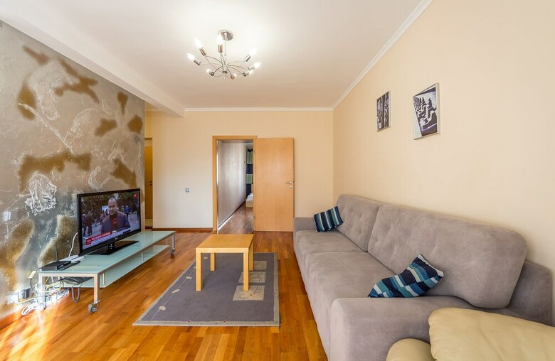 Central Dayflat Apartments