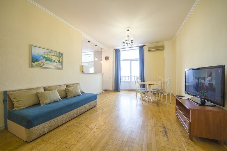 Central Dayflat Apartments