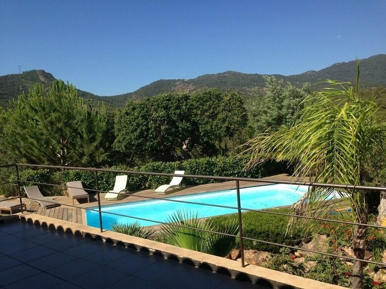 Villa Le Rocher - Private Pool - Sea View