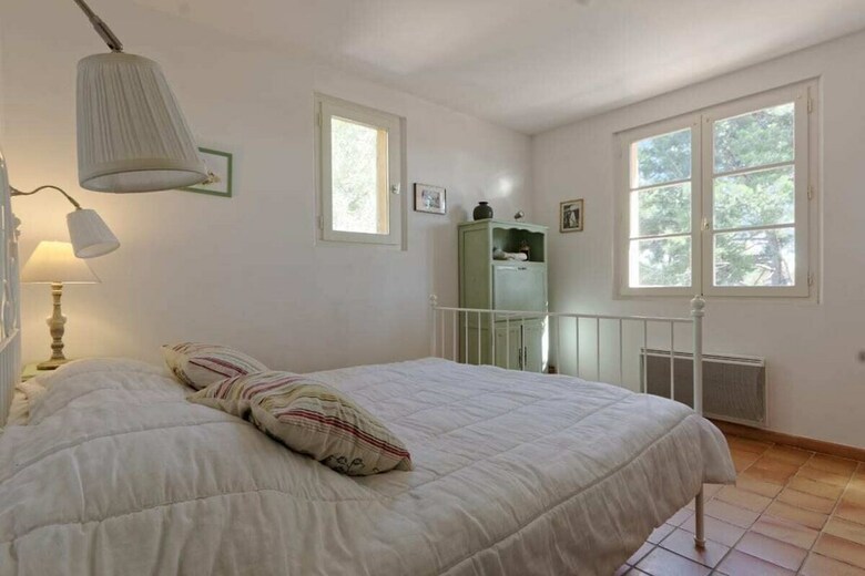 La Luciole Provencal Private Villa