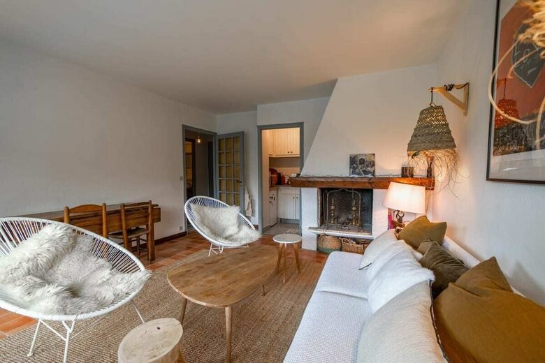 Le Cr�t Private Apartment
