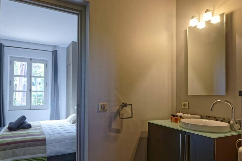 Debussy Private Apartment Priv�