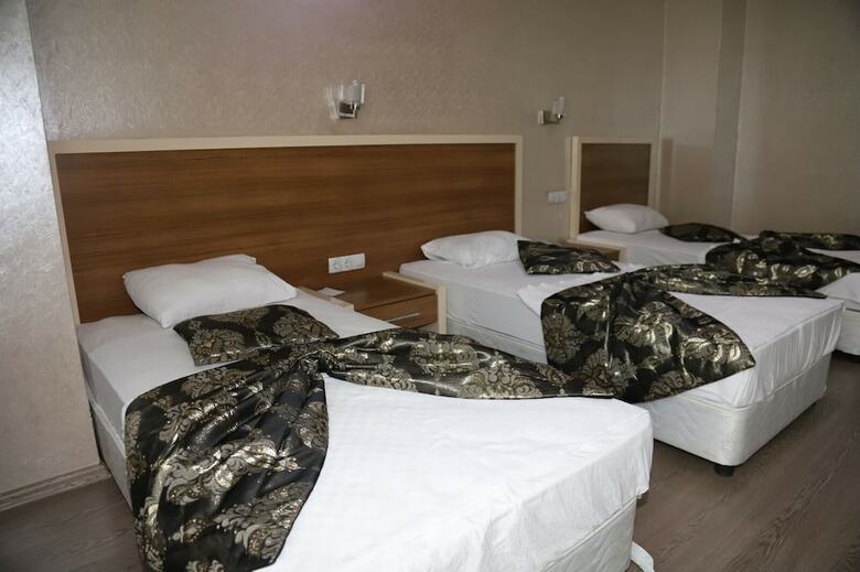Tella Hotel