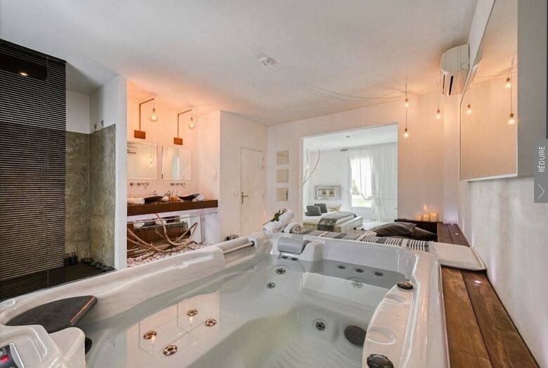 Bed & Breakfast Mas Sainte Marie - Suites Jacuzzi Priv�