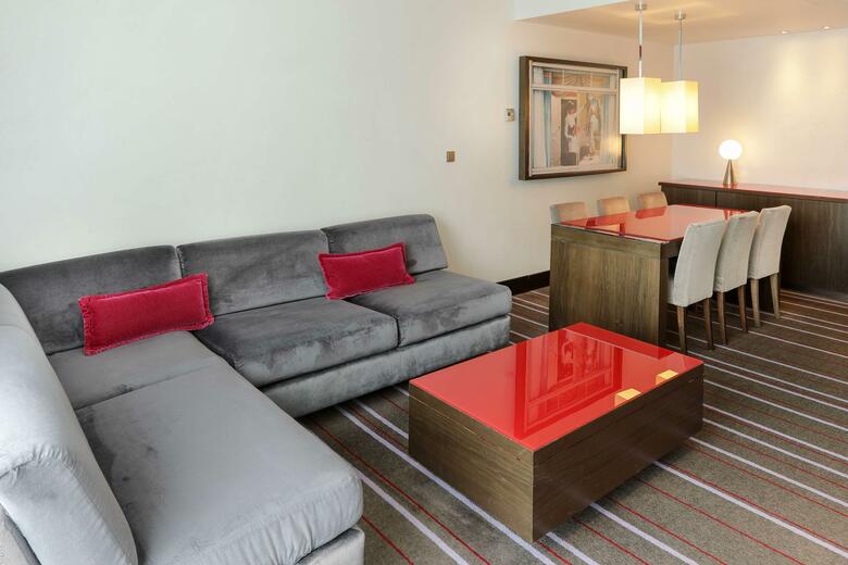Radisson Blu Media Harbour Hotel, D�sseldorf