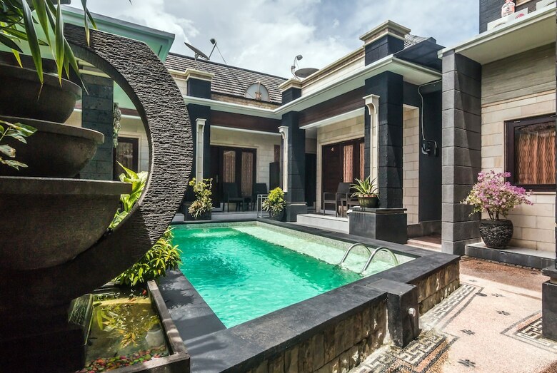 Hotel Zen Rooms Denays House