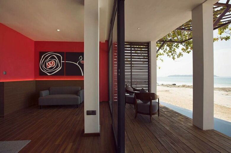 Bt Bay Hotel Ngapali