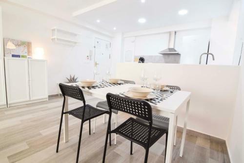 Apartamentos Letmalaga Huelin
