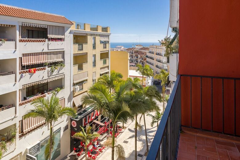 Sol Y Miel Hostal