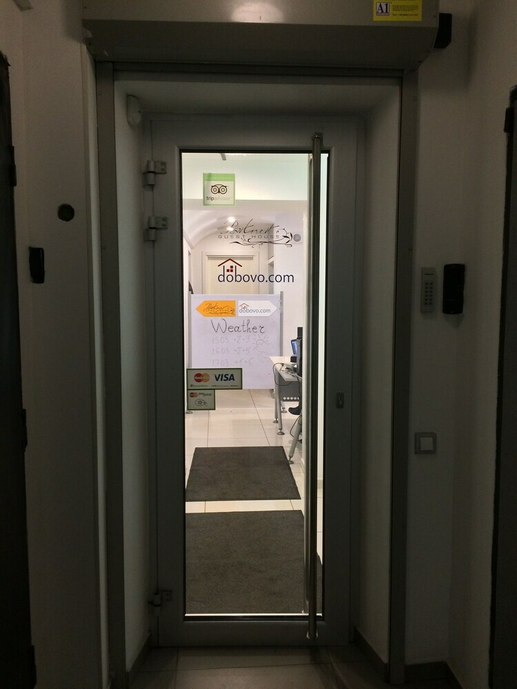 Apartamentos Partner Guest House