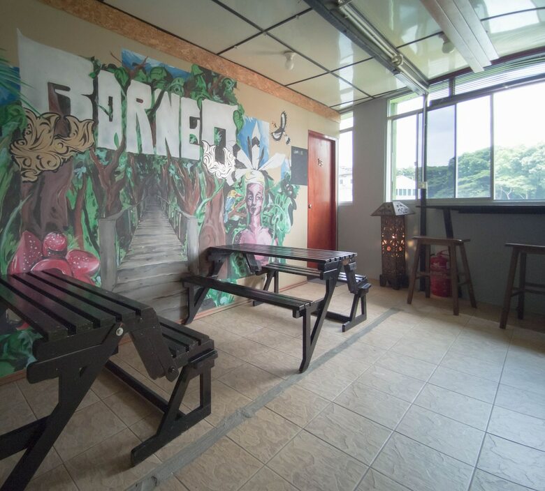 Hostal Le Nomade Hostel