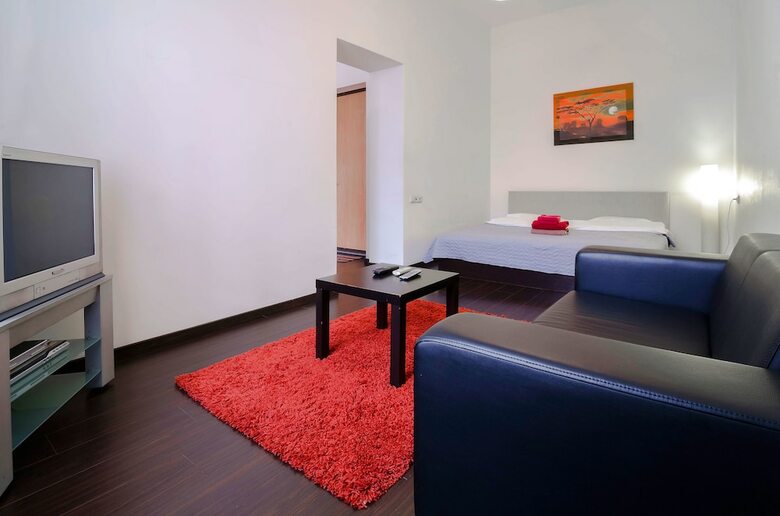 Apartamentos Rent Kiev Lva Tolshtoho Square