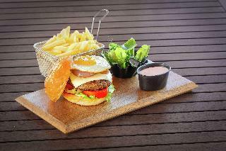 Hotel Hilton Goa Resort