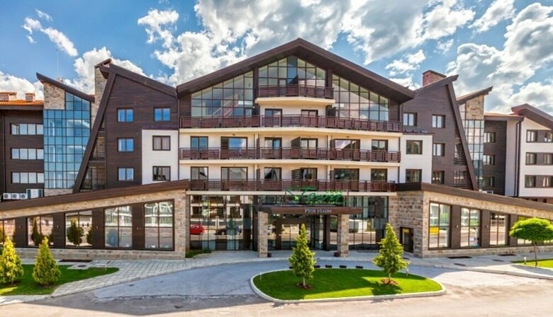Hotel Terra Complex
