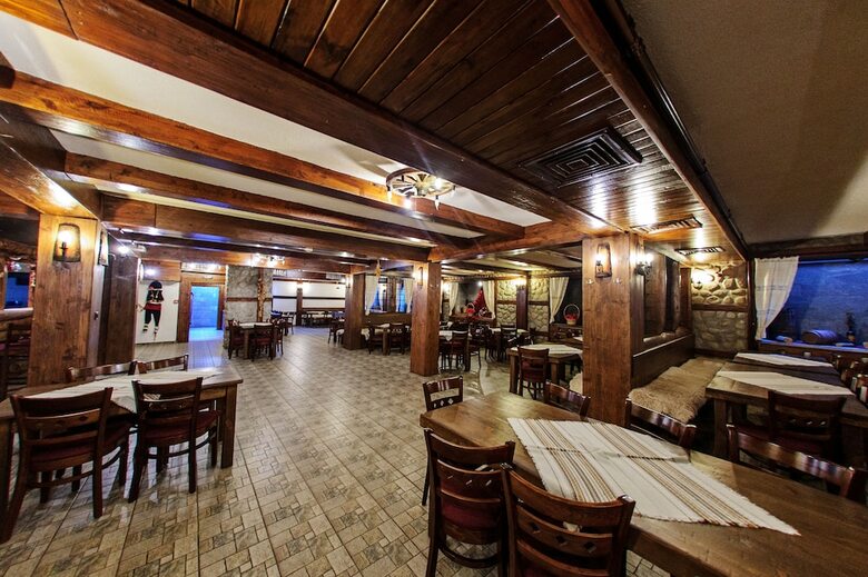 Hotel Dumanov