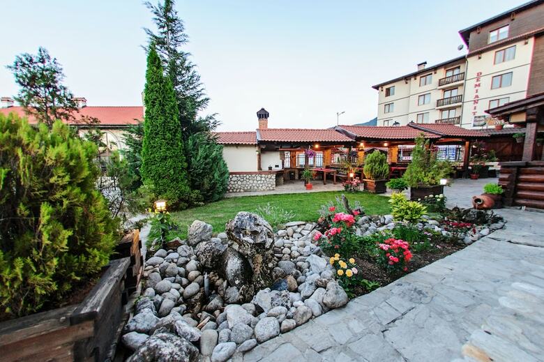 Hotel Dumanov