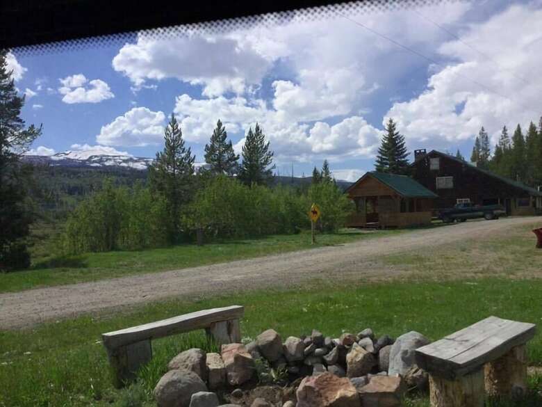 Hotel Lava Mountain Lodge