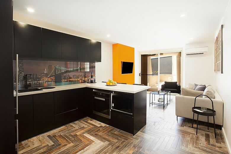 Apartamentos Urban Rest - The Young