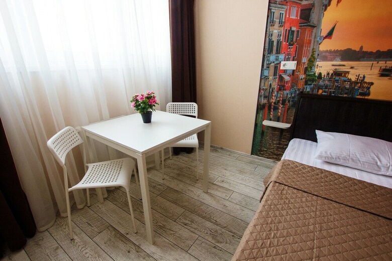 Aparthotel East Residence