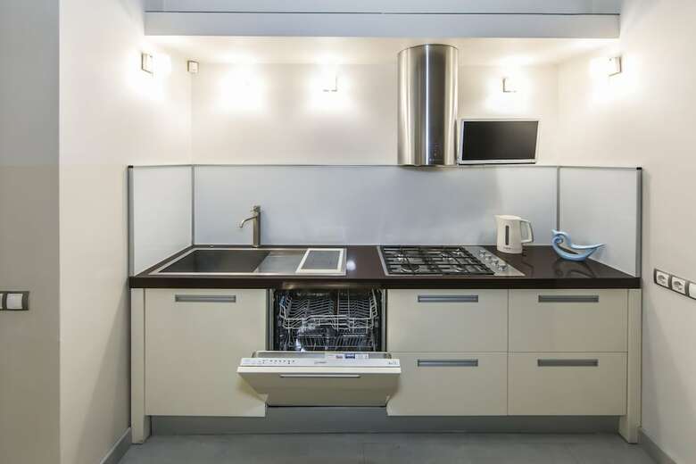 Gorgeous Cozy Apartment At Horodetskogo
