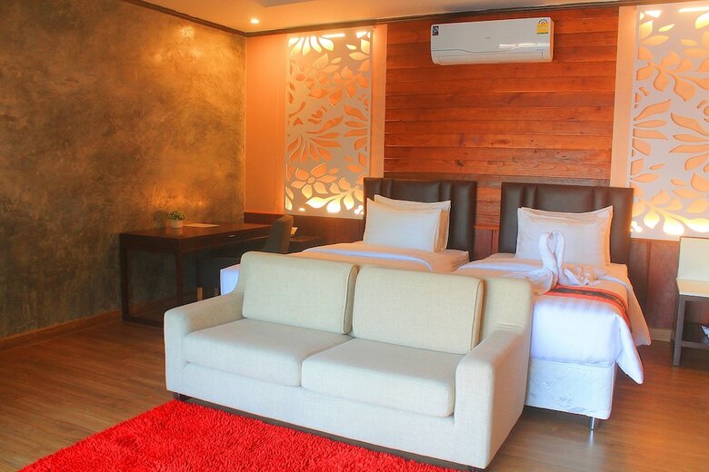 Hotel Naga Tara Resort