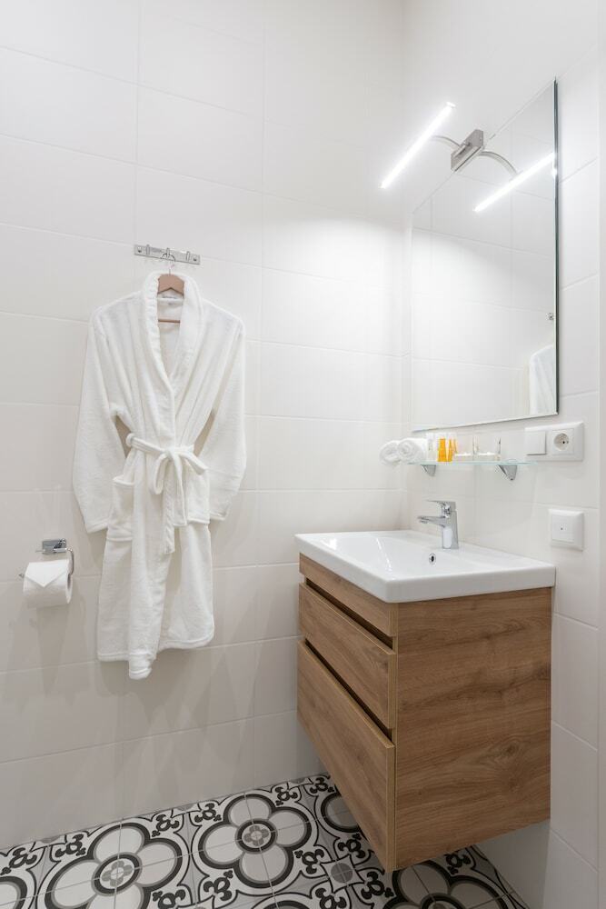 Hotel Kiev Story