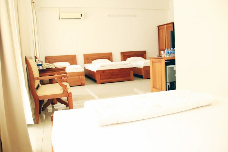 Hotel Tan Son Nhat 66a