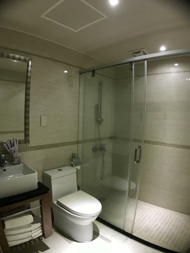 Paris Business Hotel