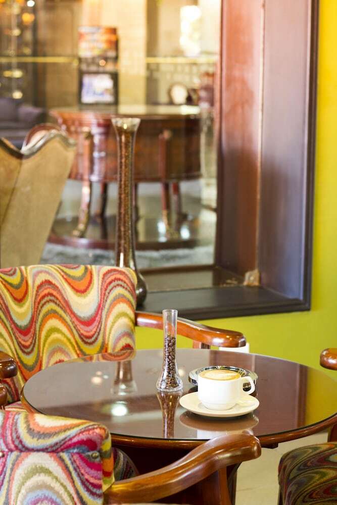 Aparthotel Suites Toborochi